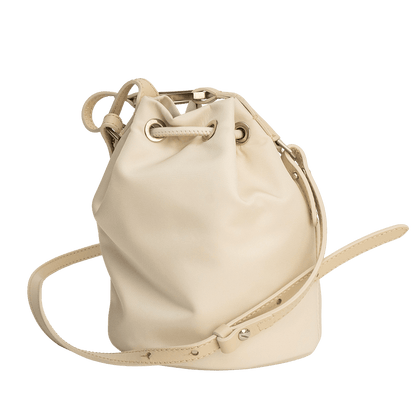 Eéra Tan Bucket Bag