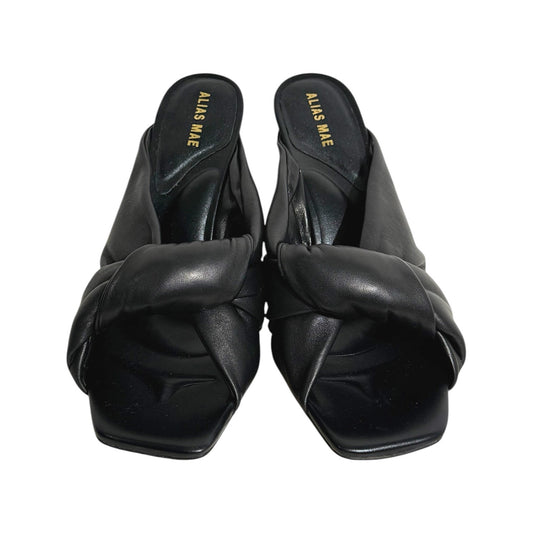 Alias Mae Black Heels