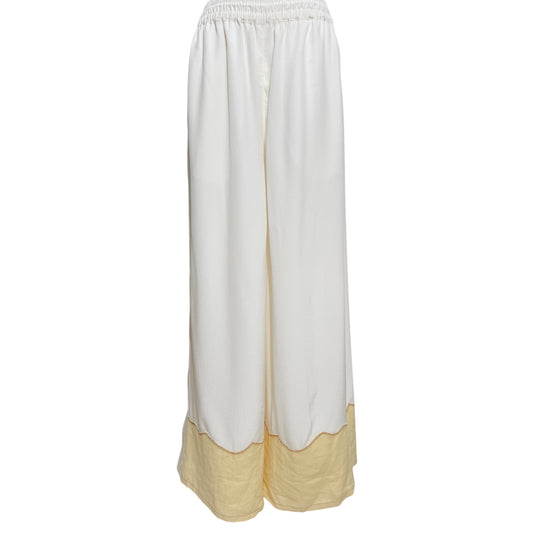 Chloe Cream & White Capris